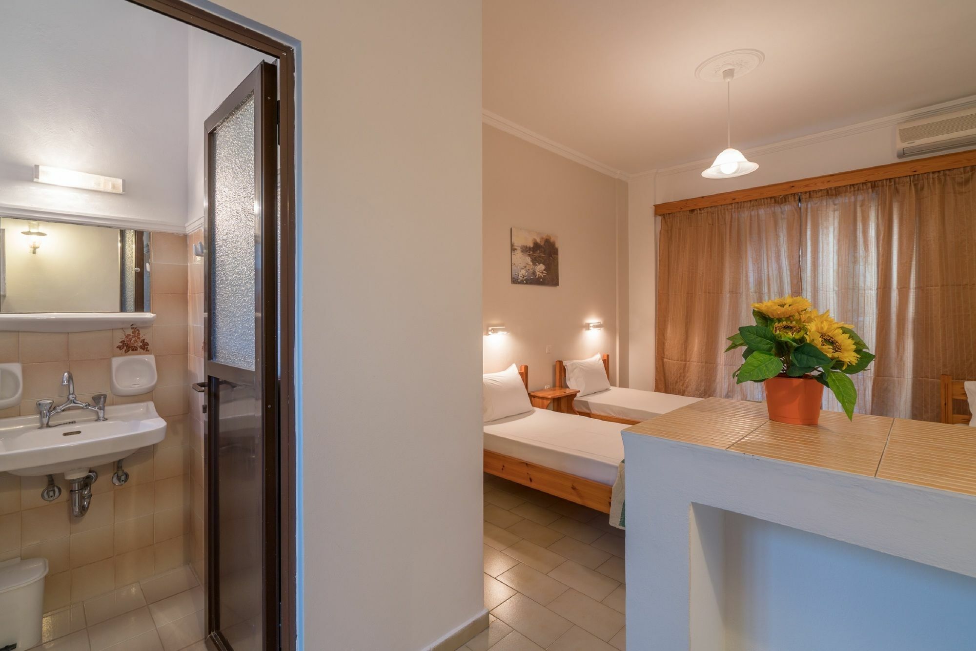 Tota Studios Tsilivi  Buitenkant foto